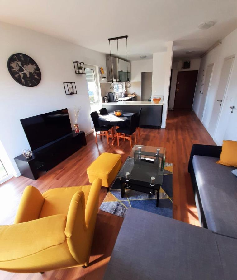 Appartamento Apartman Eva Zagabria Esterno foto