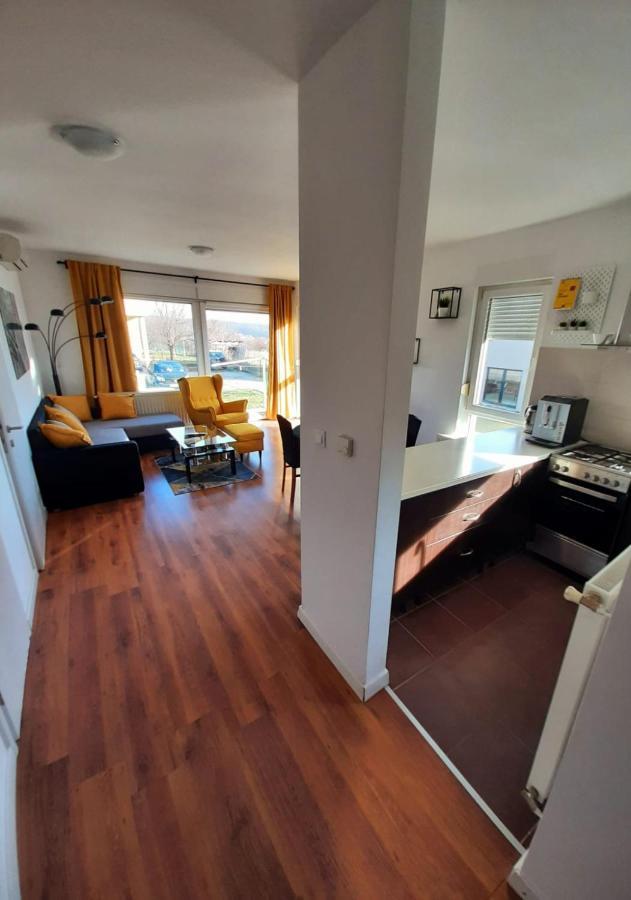 Appartamento Apartman Eva Zagabria Esterno foto